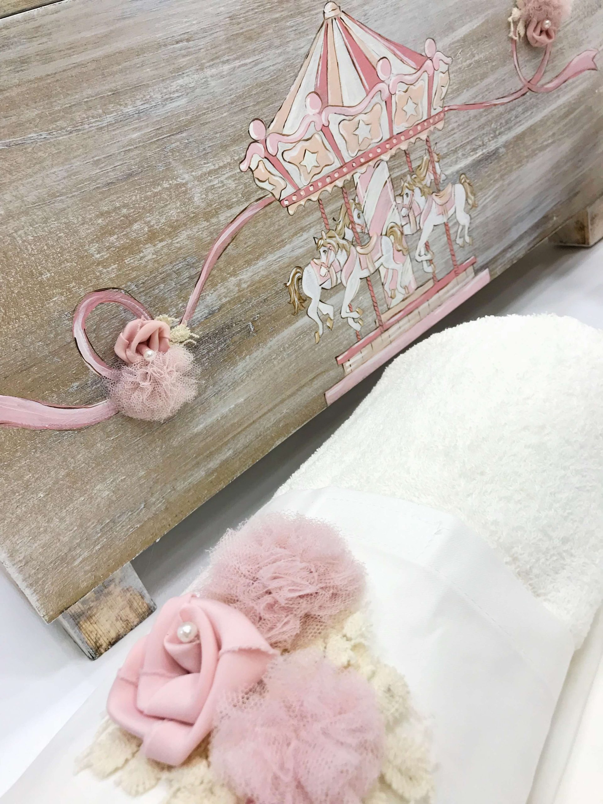 ΈΛΕΝΑ ΜΑΝΆΚΟΥ - Carousel Of Our Dreams