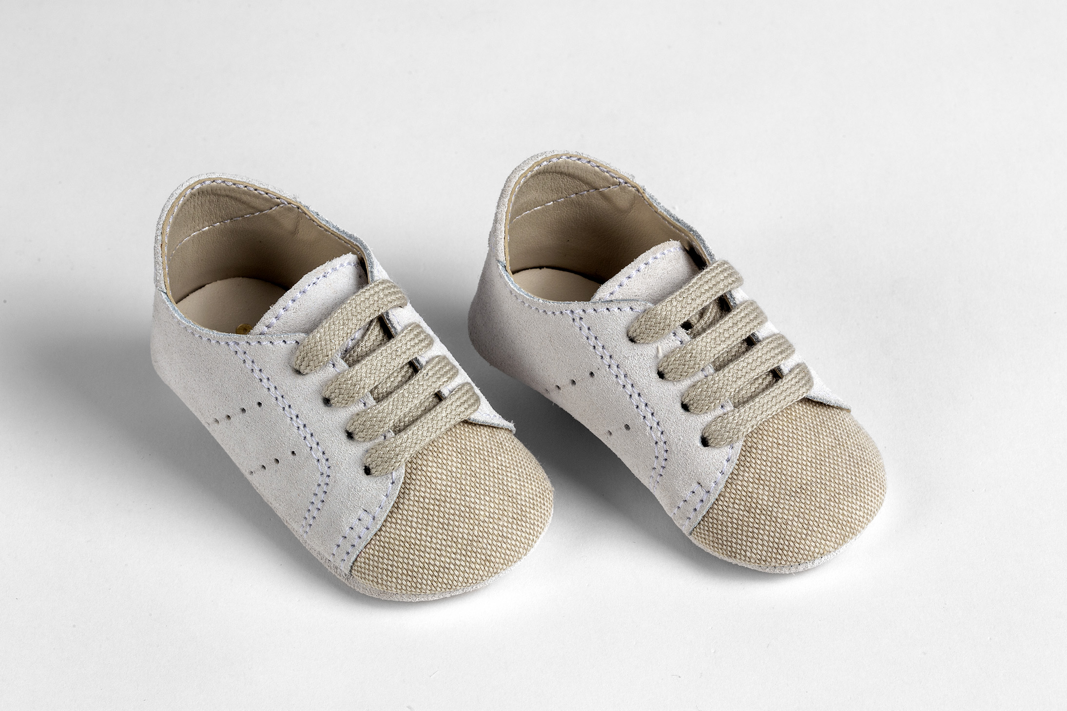 Παπουτσάκι αγκαλιάς