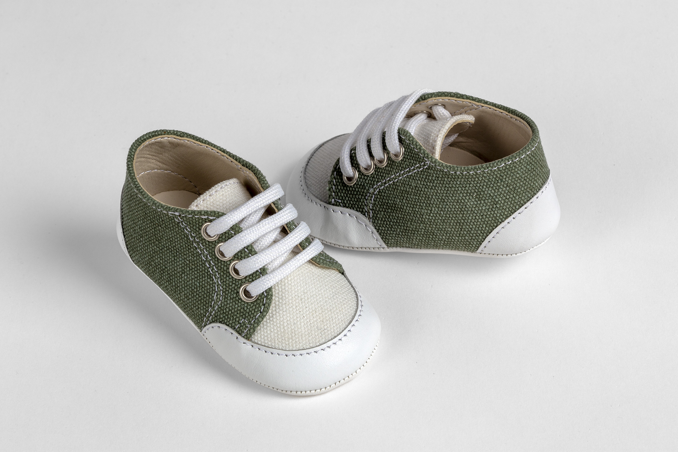 Παπουτσάκι αγκαλιάς