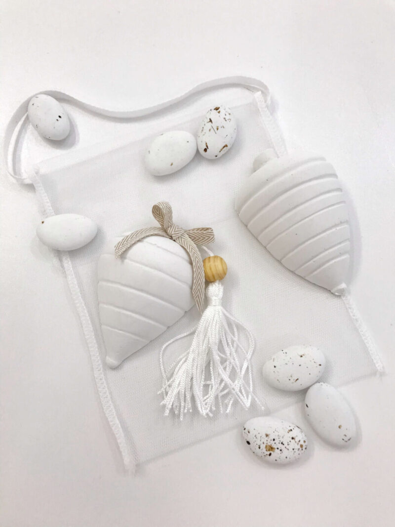 Αρωματική Μπομπονιέρα Βάπτισης "Σβούρα"