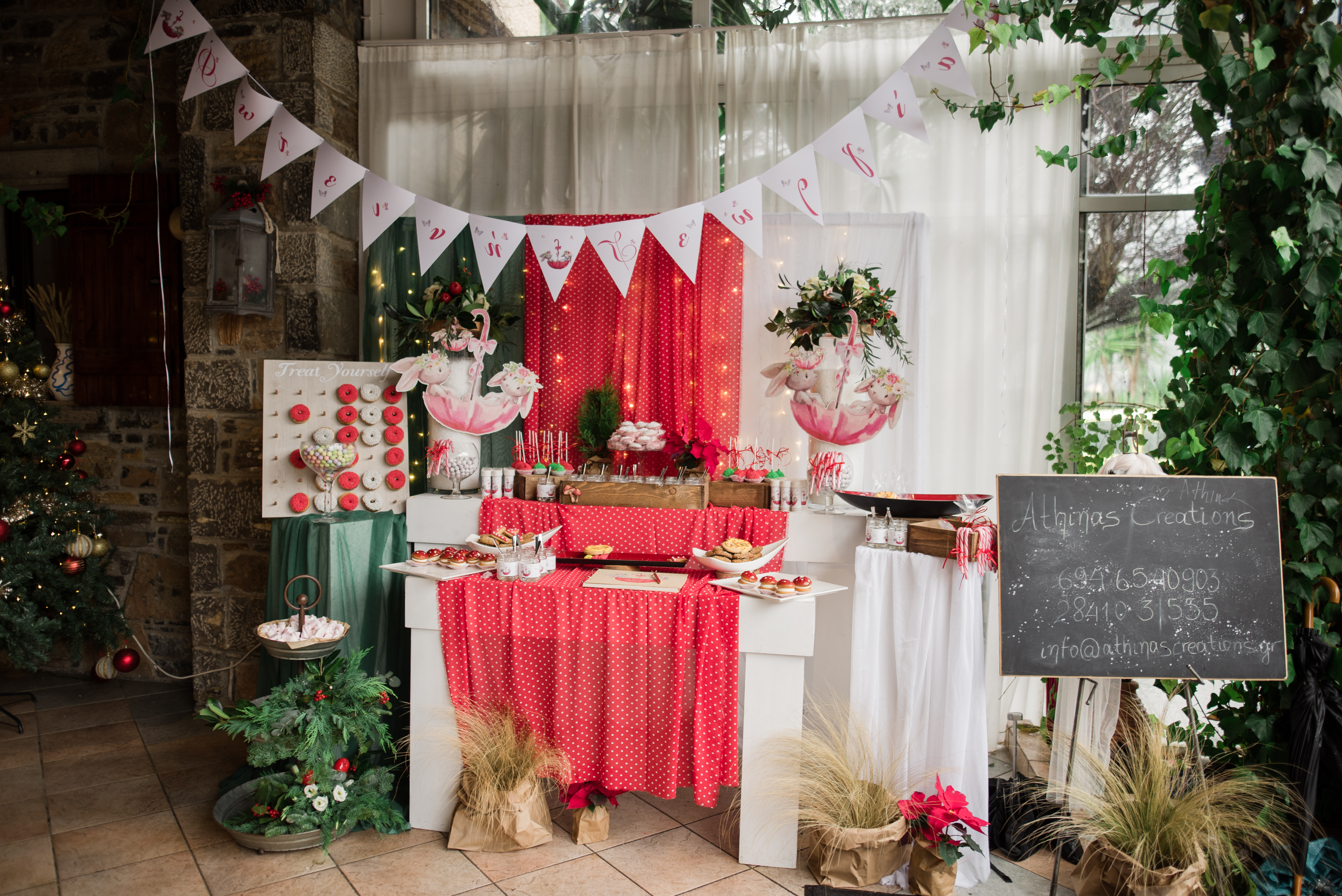 Η Βάπτιση της Φωτεινής & της Γεωργίας με Χριστουγεννιάτικο θέμα