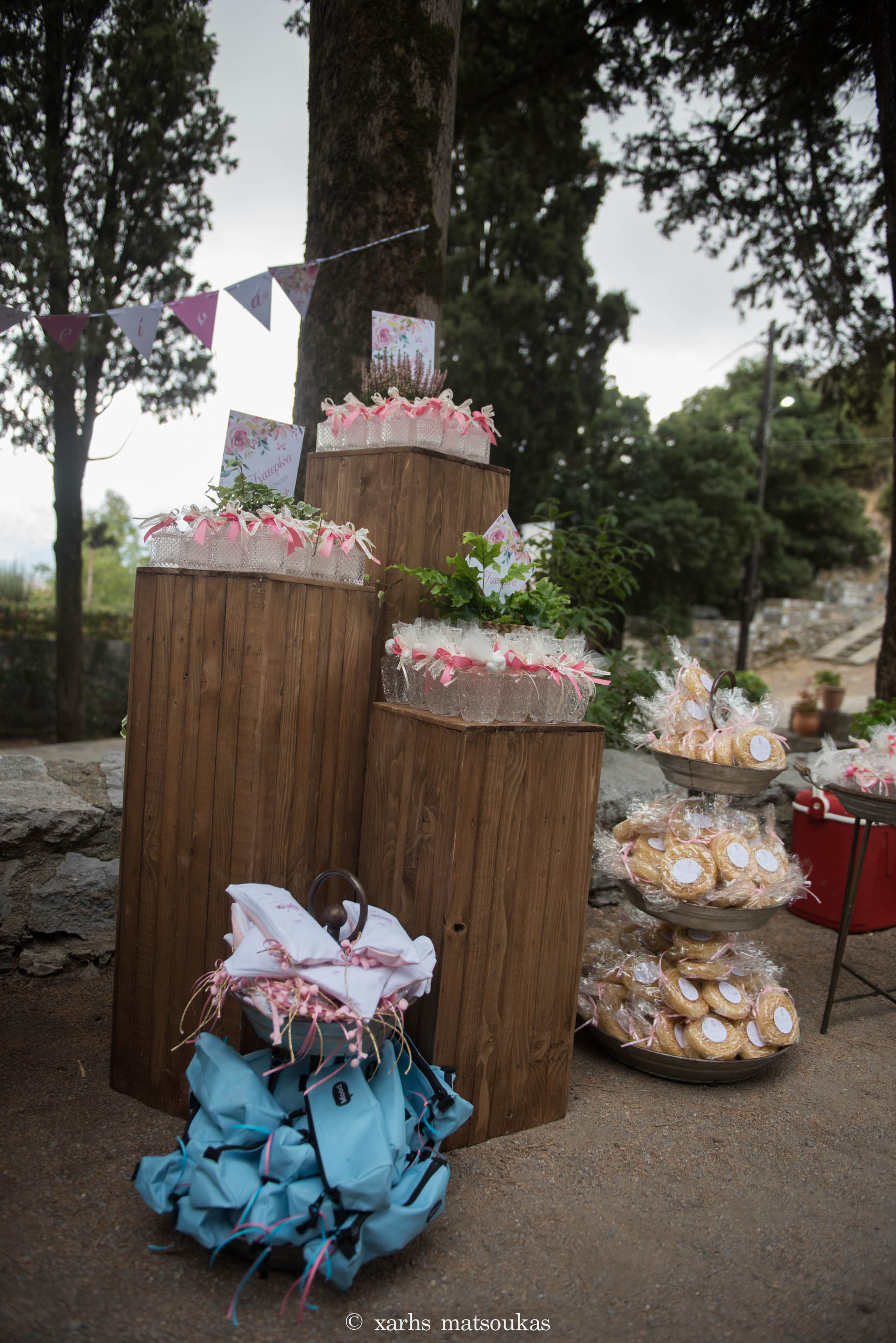 Η βάπτιση της Κατερίνας με Φλωράλ θέμα