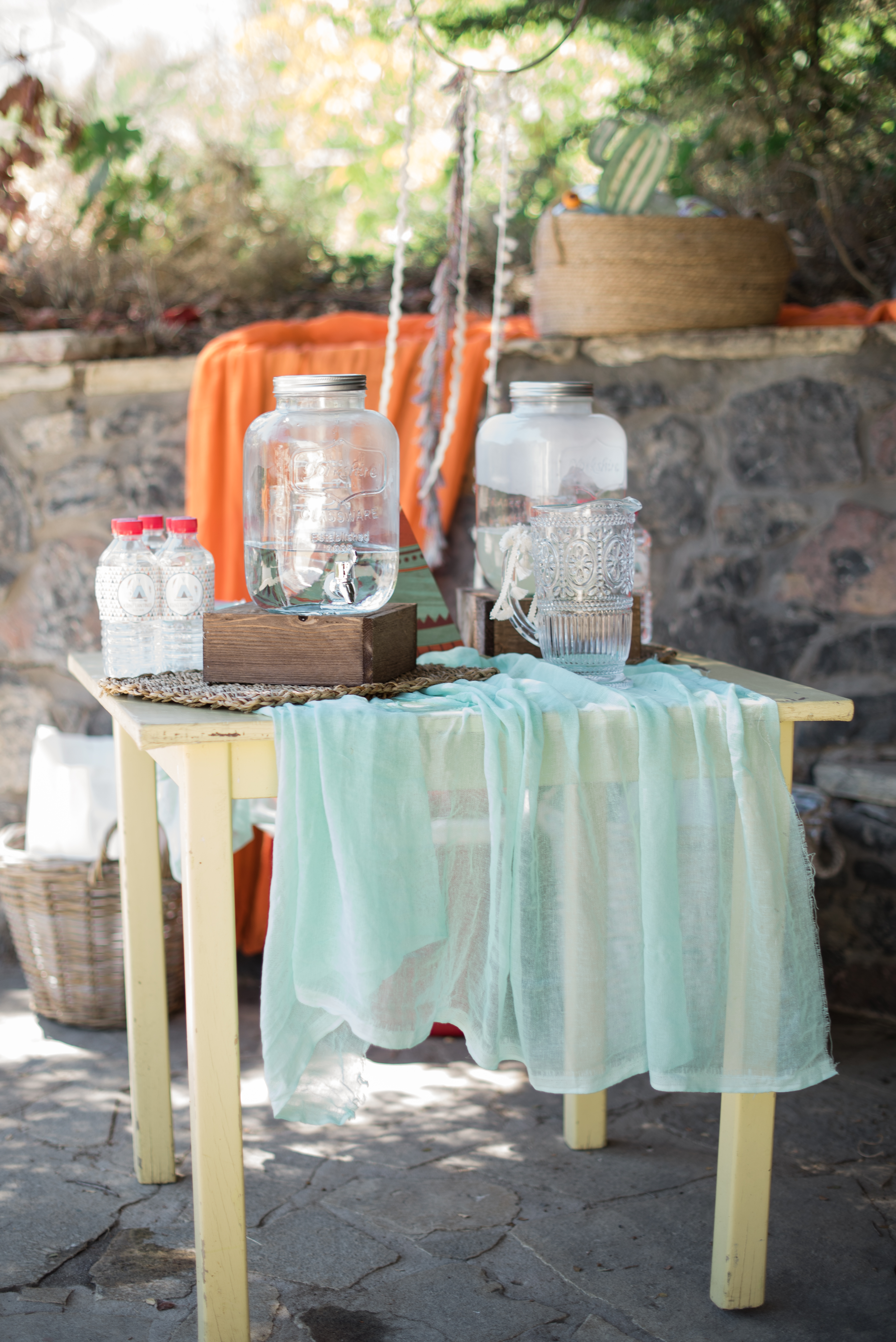 Η βάπτιση του Κωνσταντίνου με θέμα τον Ινδιάνο