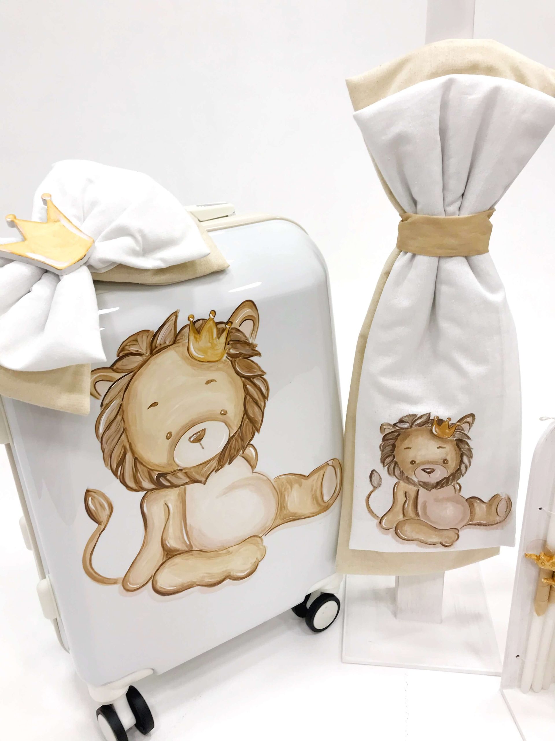 ΈΛΕΝΑ ΜΑΝΆΚΟΥ - King Lion