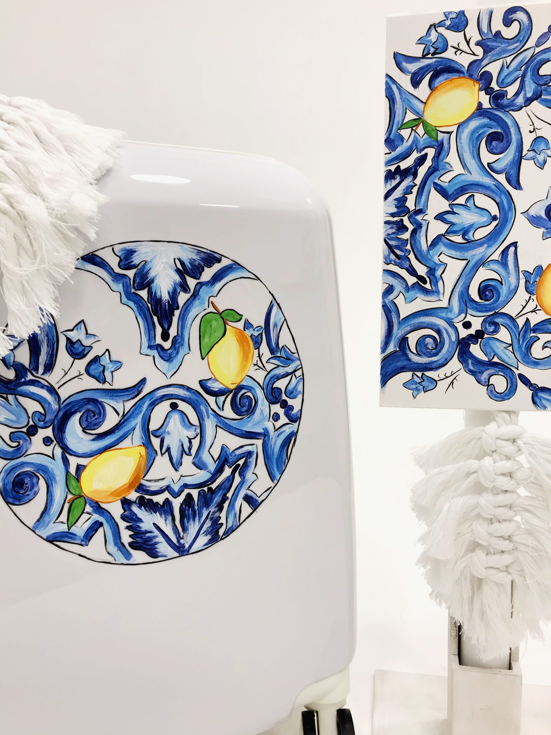 ΈΛΕΝΑ ΜΑΝΆΚΟΥ - Lemon Motif