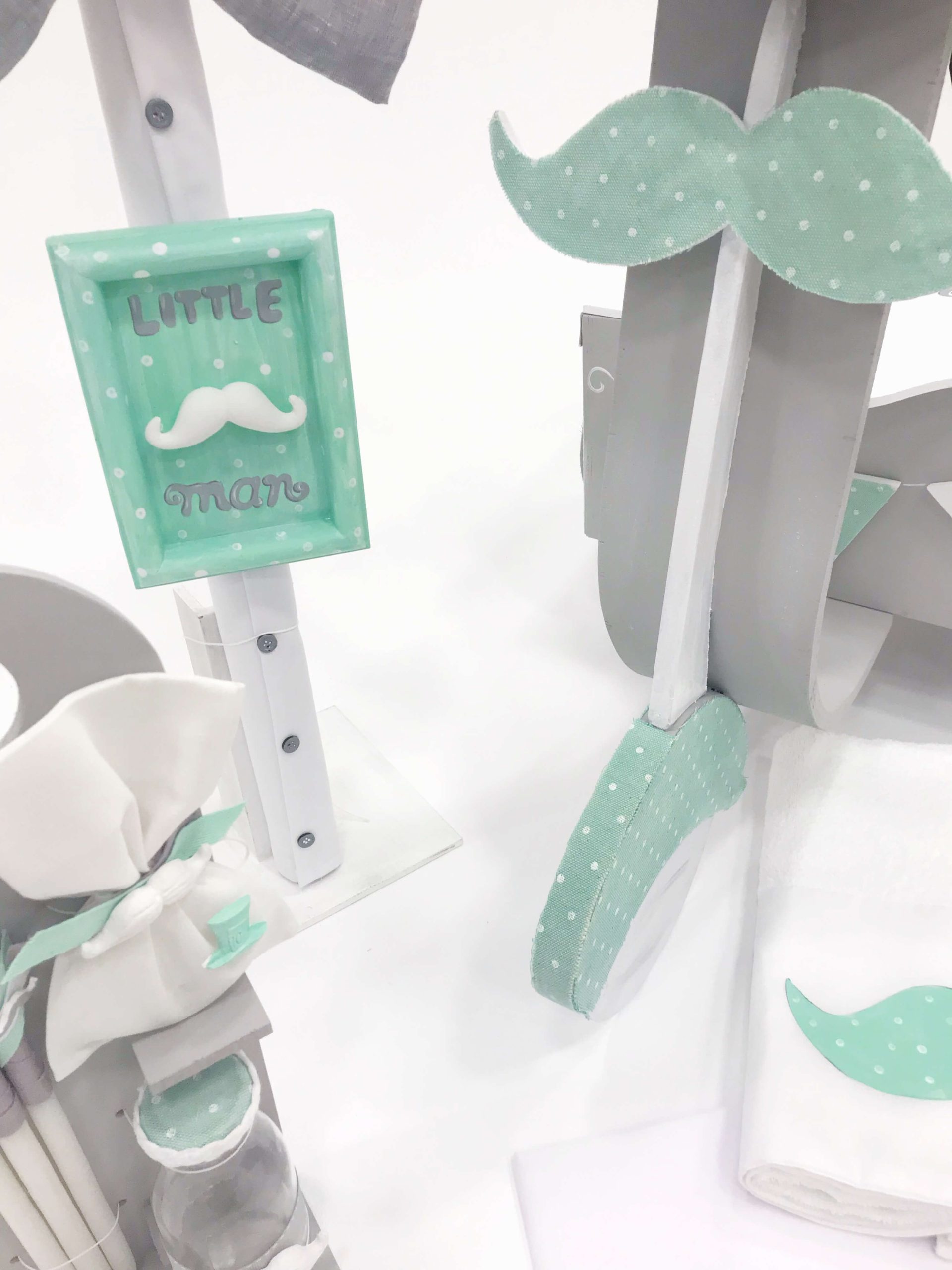 ΈΛΕΝΑ ΜΑΝΆΚΟΥ - Little Man In Veraman