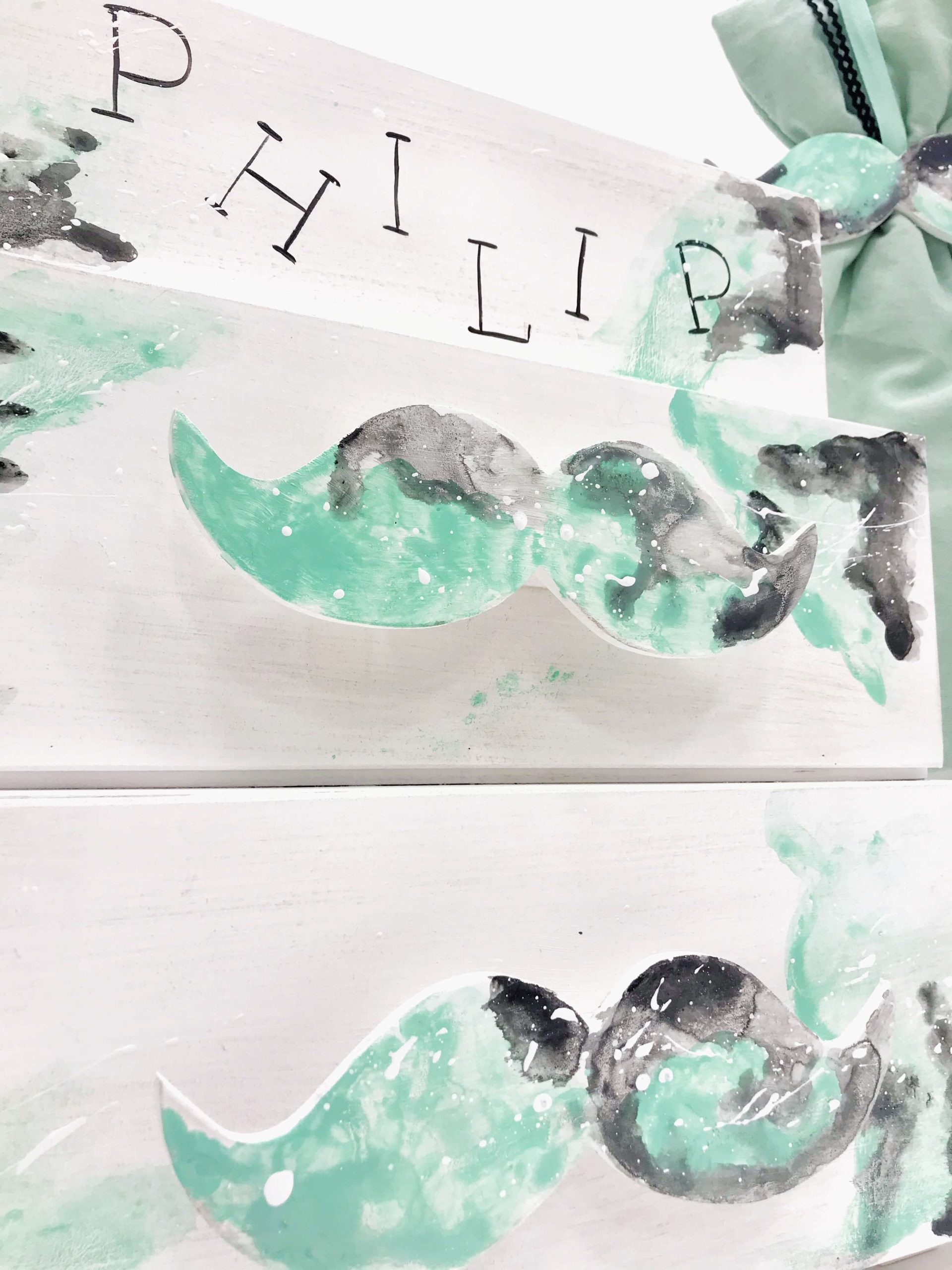 ΈΛΕΝΑ ΜΑΝΆΚΟΥ - Philip