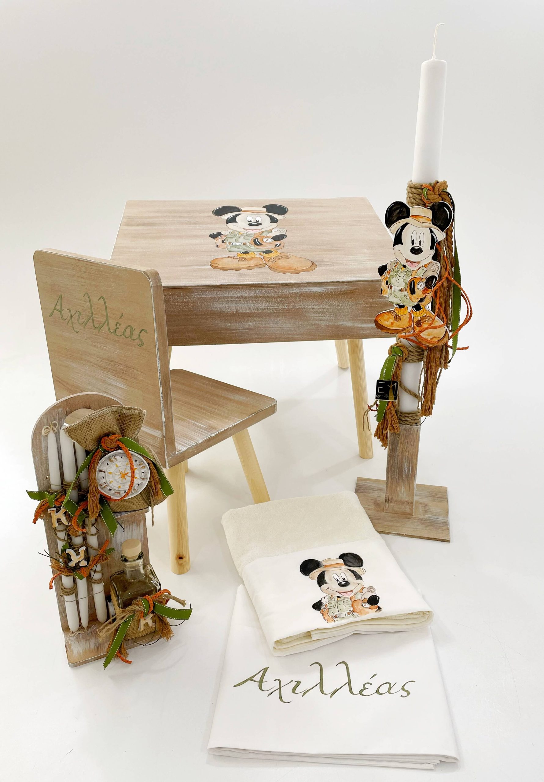 ΈΛΕΝΑ ΜΑΝΆΚΟΥ - Traveller