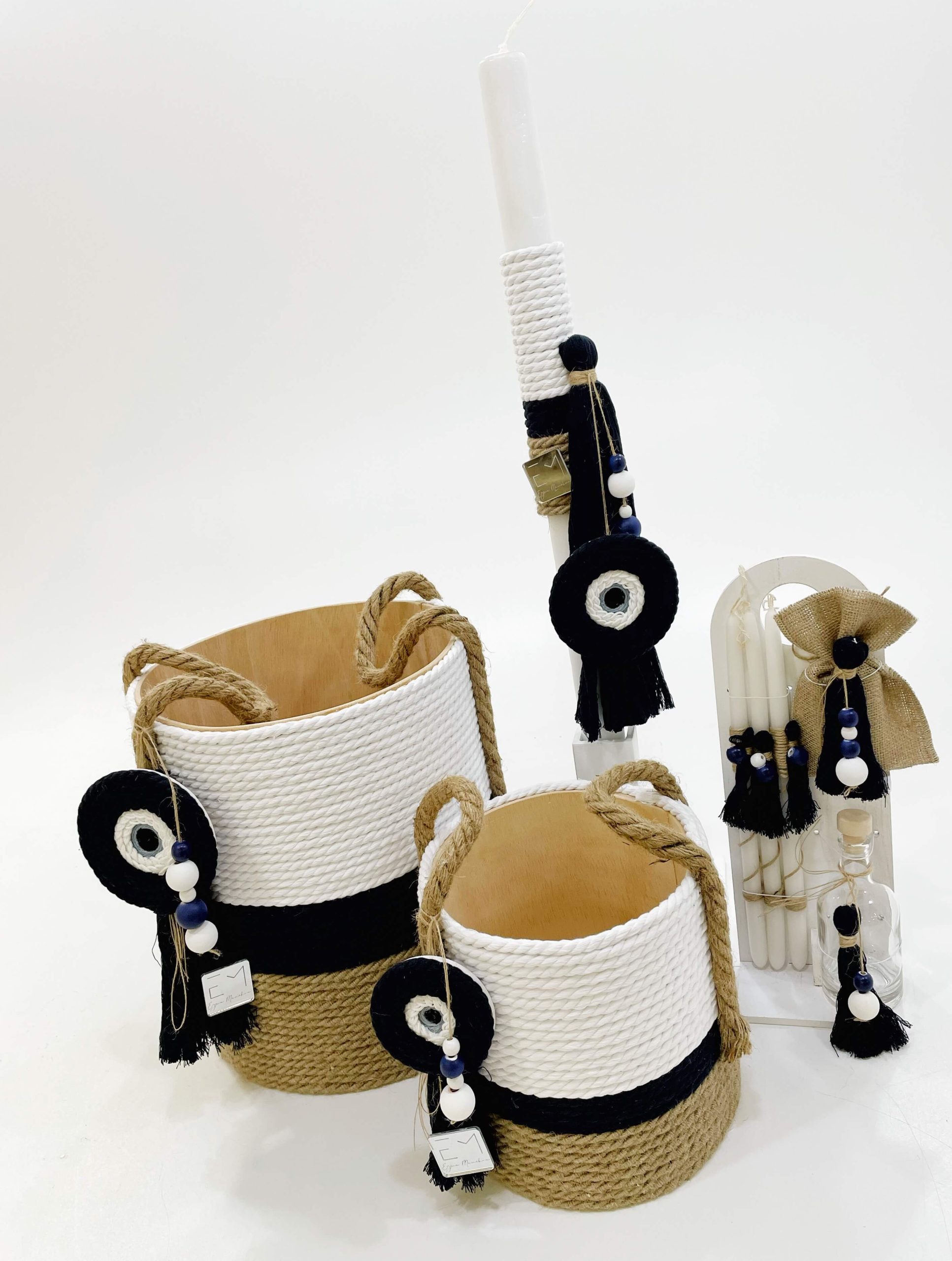 ΈΛΕΝΑ ΜΑΝΆΚΟΥ - Boho Basket Eye Charm