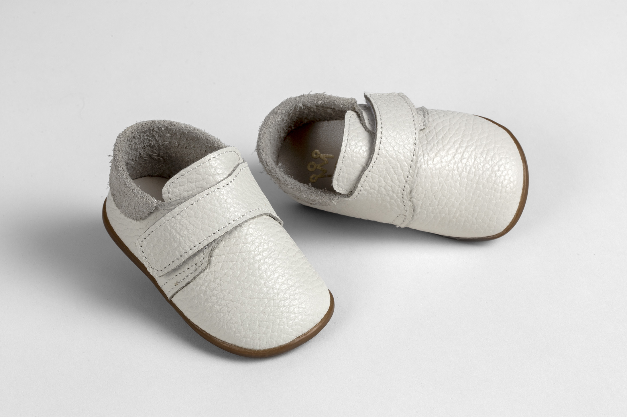 Βαπτιστικά παπούτσια