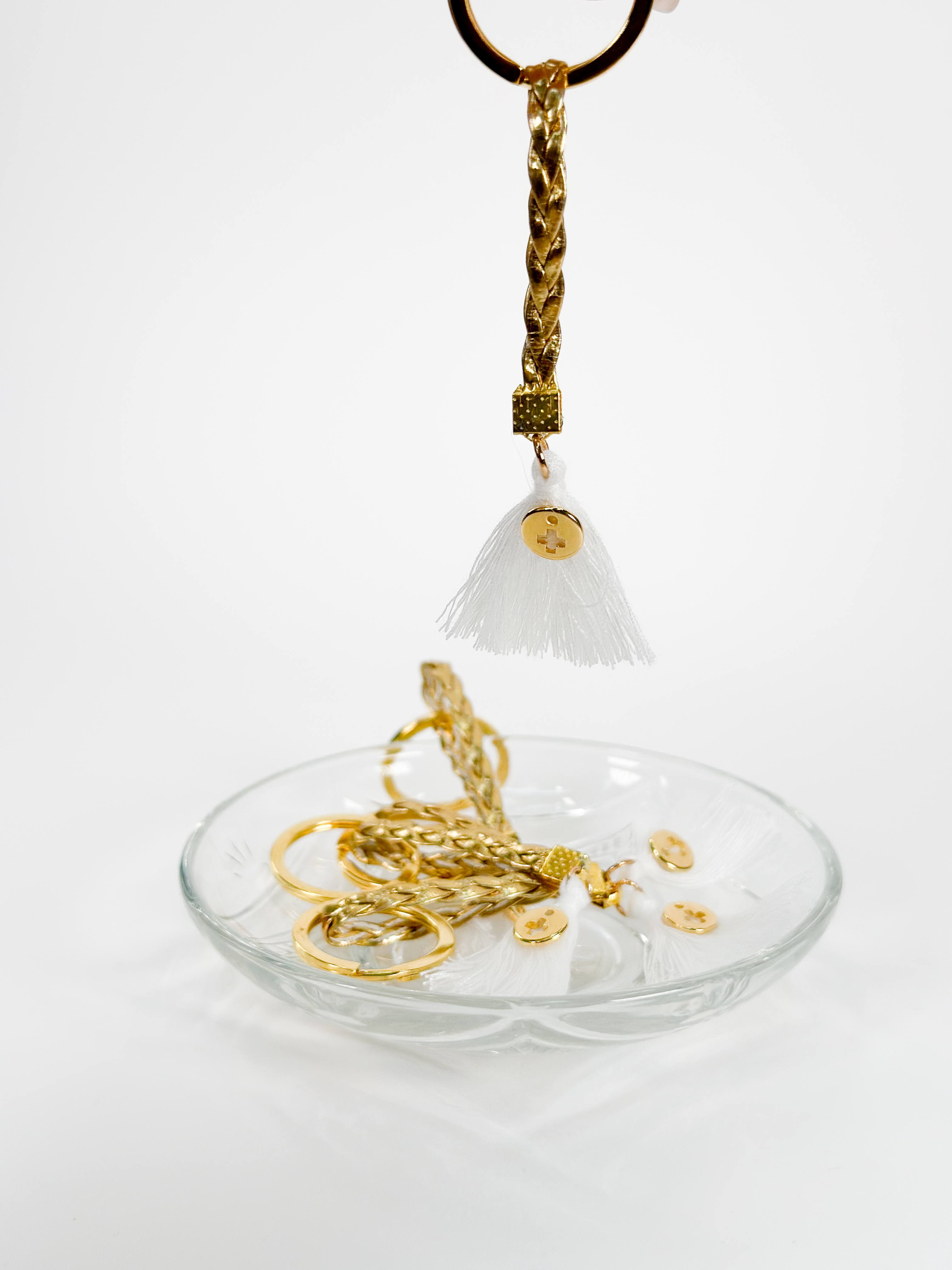 CELFIE CO - Μαρτυρικό μπρελόκ με λευκή φούντα