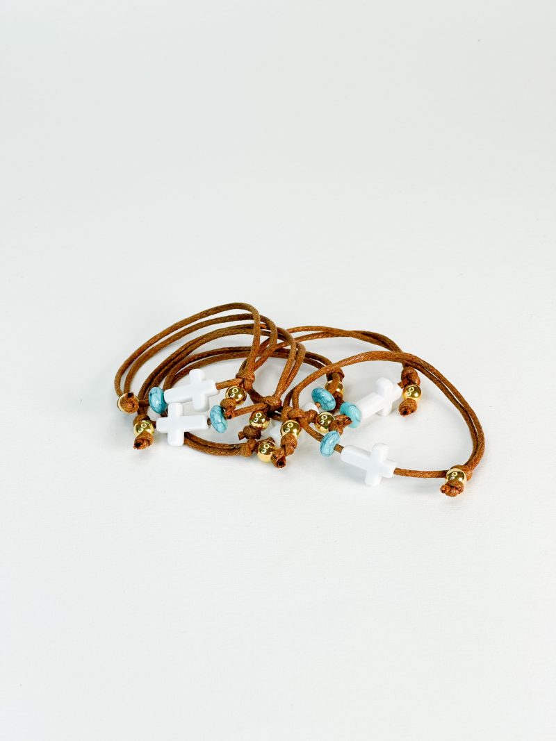 CELFIE CO - Μαρτυρικό βραχιόλι με καφέ κορδόνι, λευκό σταυρό και γαλάζια ροδέλα