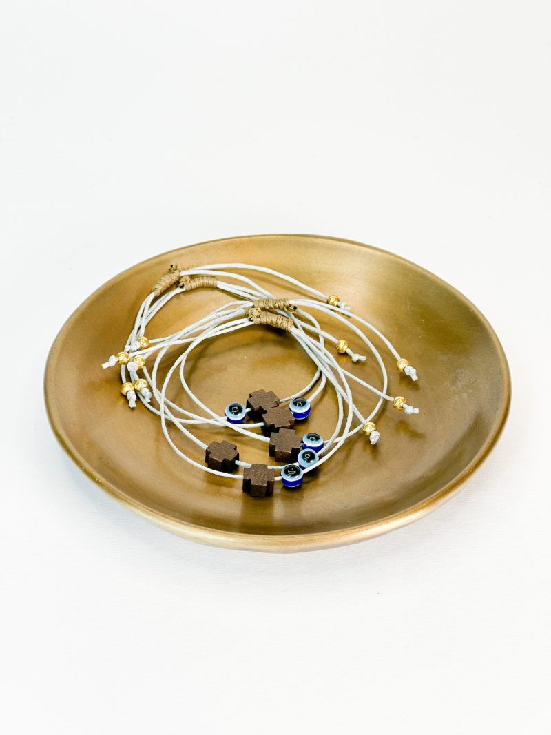 Μαρτυρικό βραχιόλι με καφέ σταυρό, μπλε μάτι, γκρι κορδόνι και καφέ δέσιμο