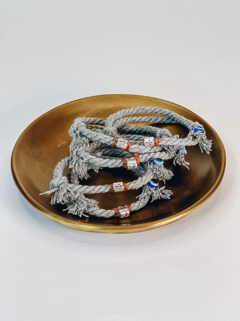 CELFIE CO - Μαρτυρικό βραχιολάκι με γκρί κορδόνι, μπλε μάτι και σταυρό