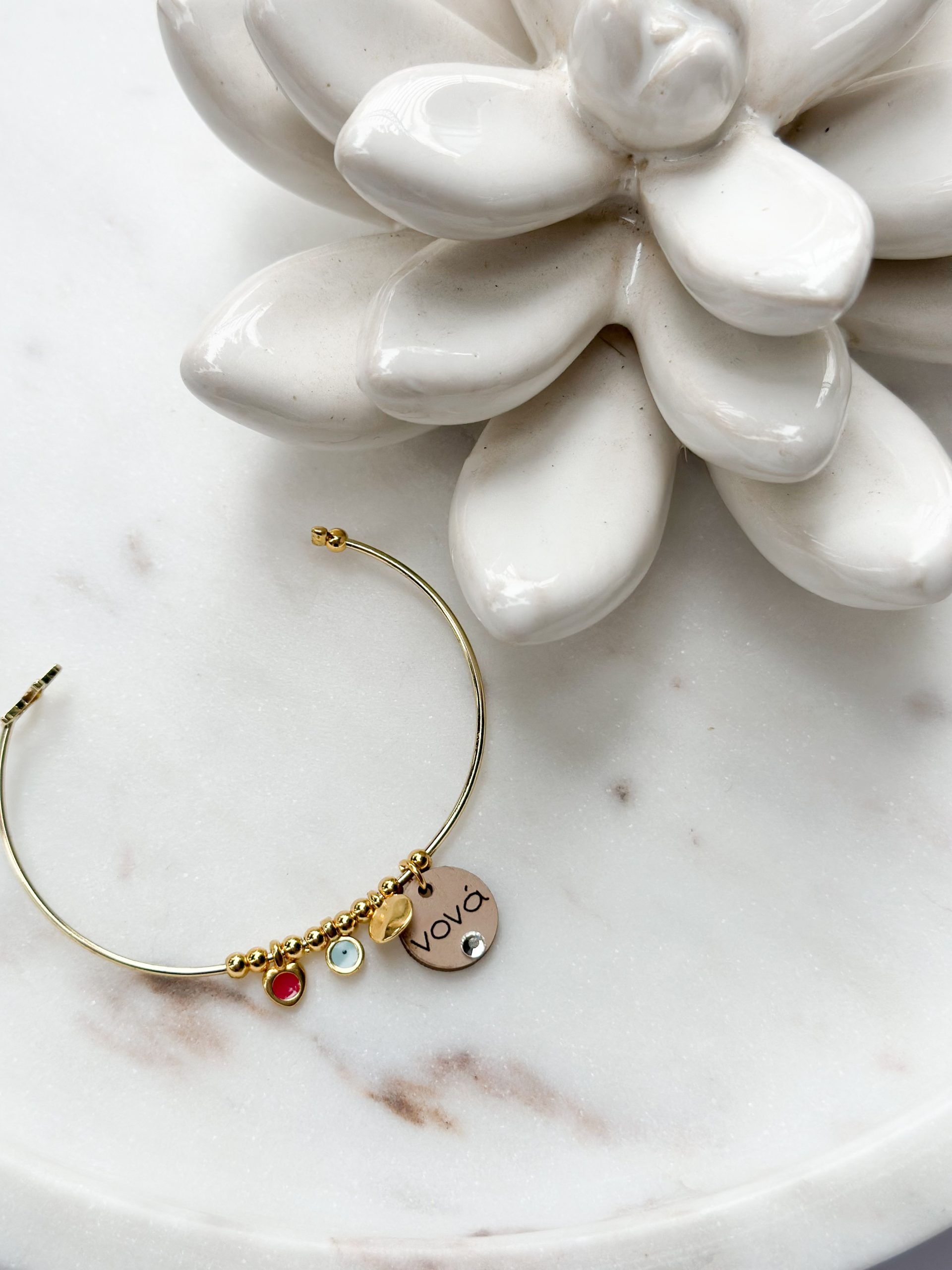 CELFIE CO - Μαρτυρικό Mαμά Nονά 207