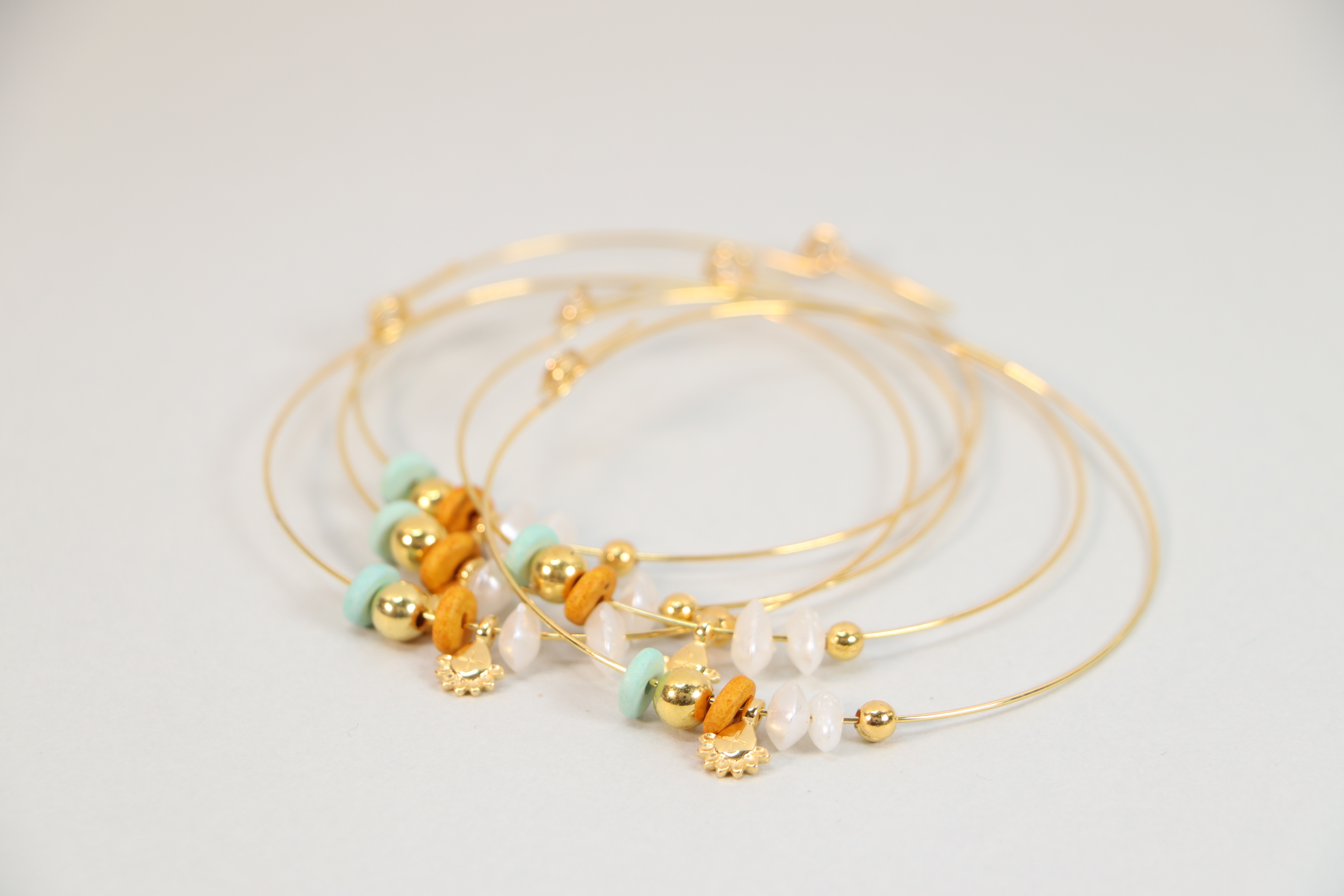 Μαρτυρικό για κορίτσι L28