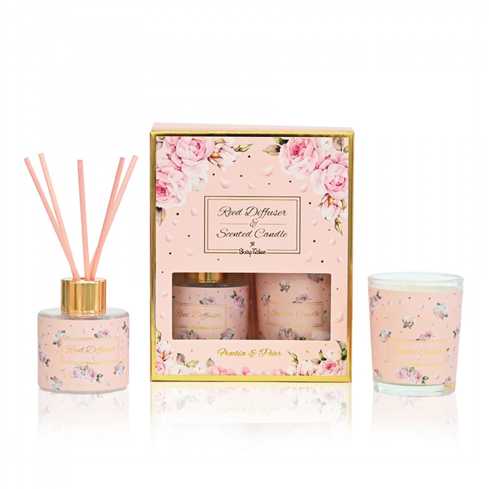 Σετ Δώρου Κερί Και Αρωματικό Χώρου Freesia And Pear