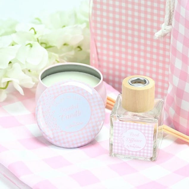 SOAP TALES - Αυτοκόλλητο για αρωματικό χώρου καρό ροζ 