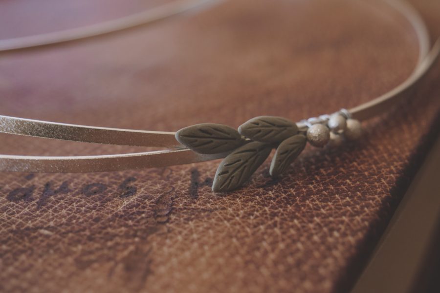 VELISSARIA - Στέφανα γάμου επάργυρα με φύλλα πορσελάνης