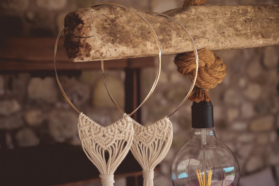  - 25. Στέφανα γάμου με διπλή λευκόχρυση-επίχρυση βέργα και boho διακόσμηση