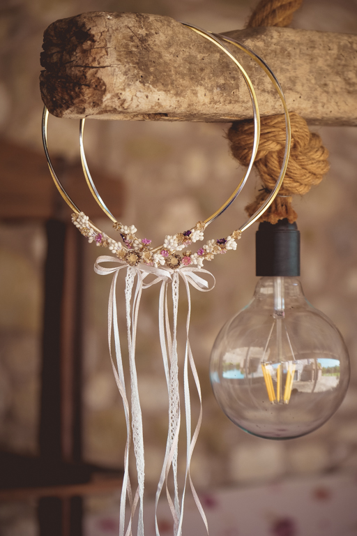 VELISSARIA - 43β. Στέφανα με τετράγωνη λευκόχρυση-επίχρυση βέργα και διακόσμηση στο πίσω μέρος