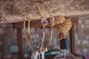 VELISSARIA - Στέφανα γάμου ελιάς επιχρυσωμένα με διακόσμηση στο πλάι
