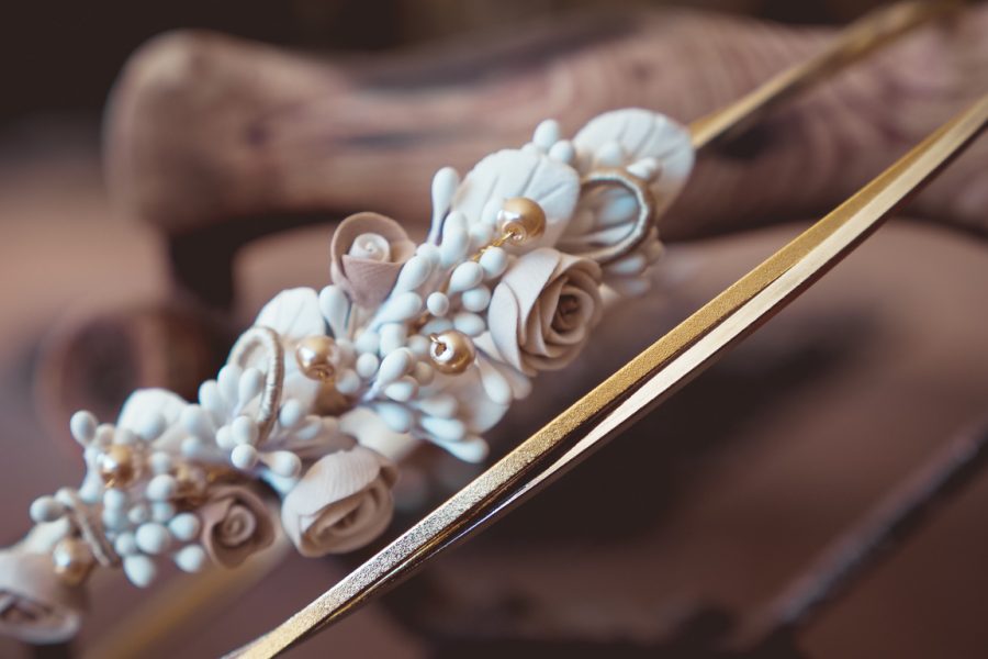 VELISSARIA - Στέφανα με πορσελάνη σε επάργυρη-επίχρυση βέργα