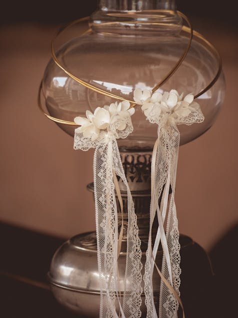 VELISSARIA - Στέφανα γάμου με επίχρυση βέργα και μεταξωτά λουλούδια