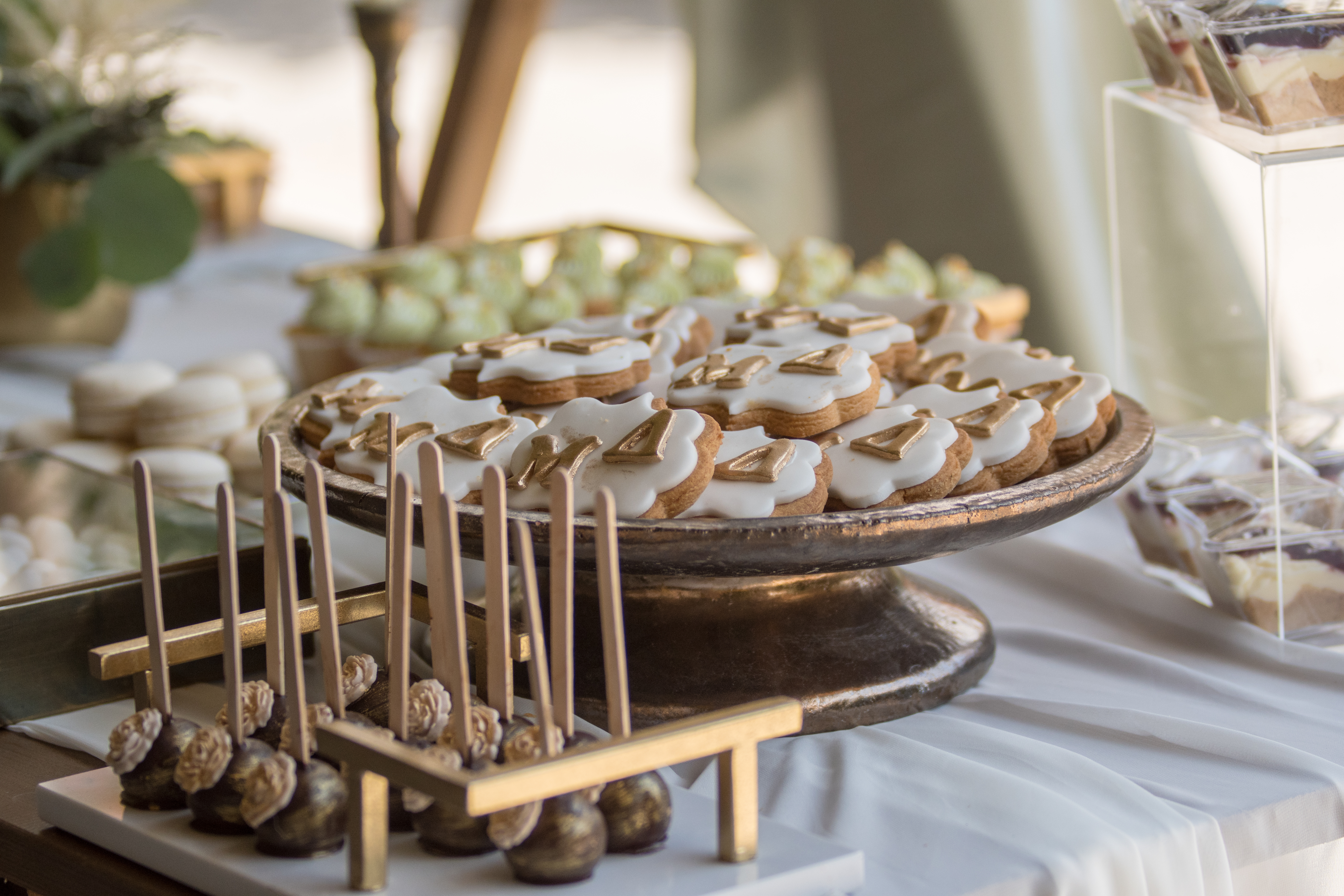 ATHENA CREATIONS - wedding entrance decoration