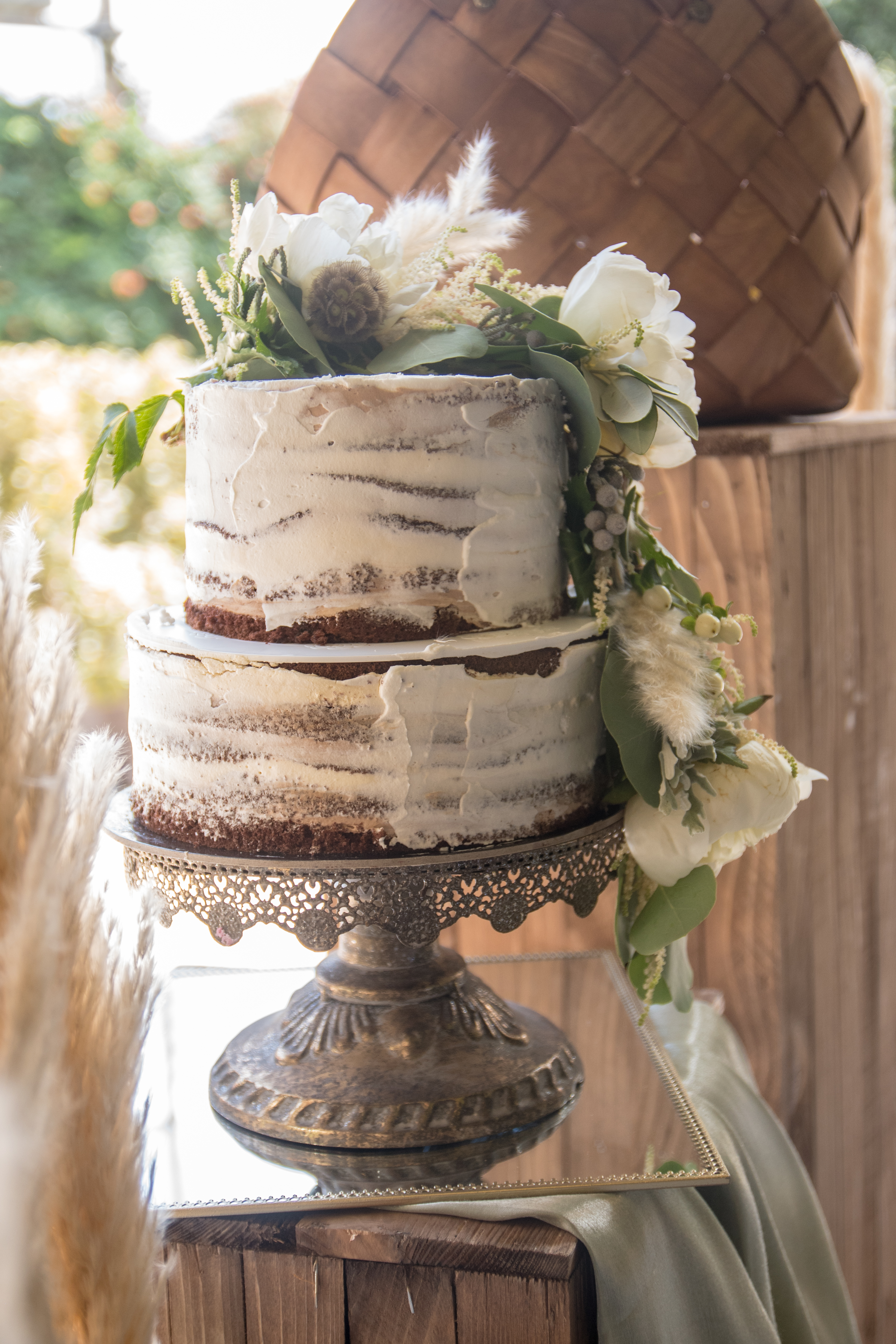 ATHENA CREATIONS - wedding entrance decoration