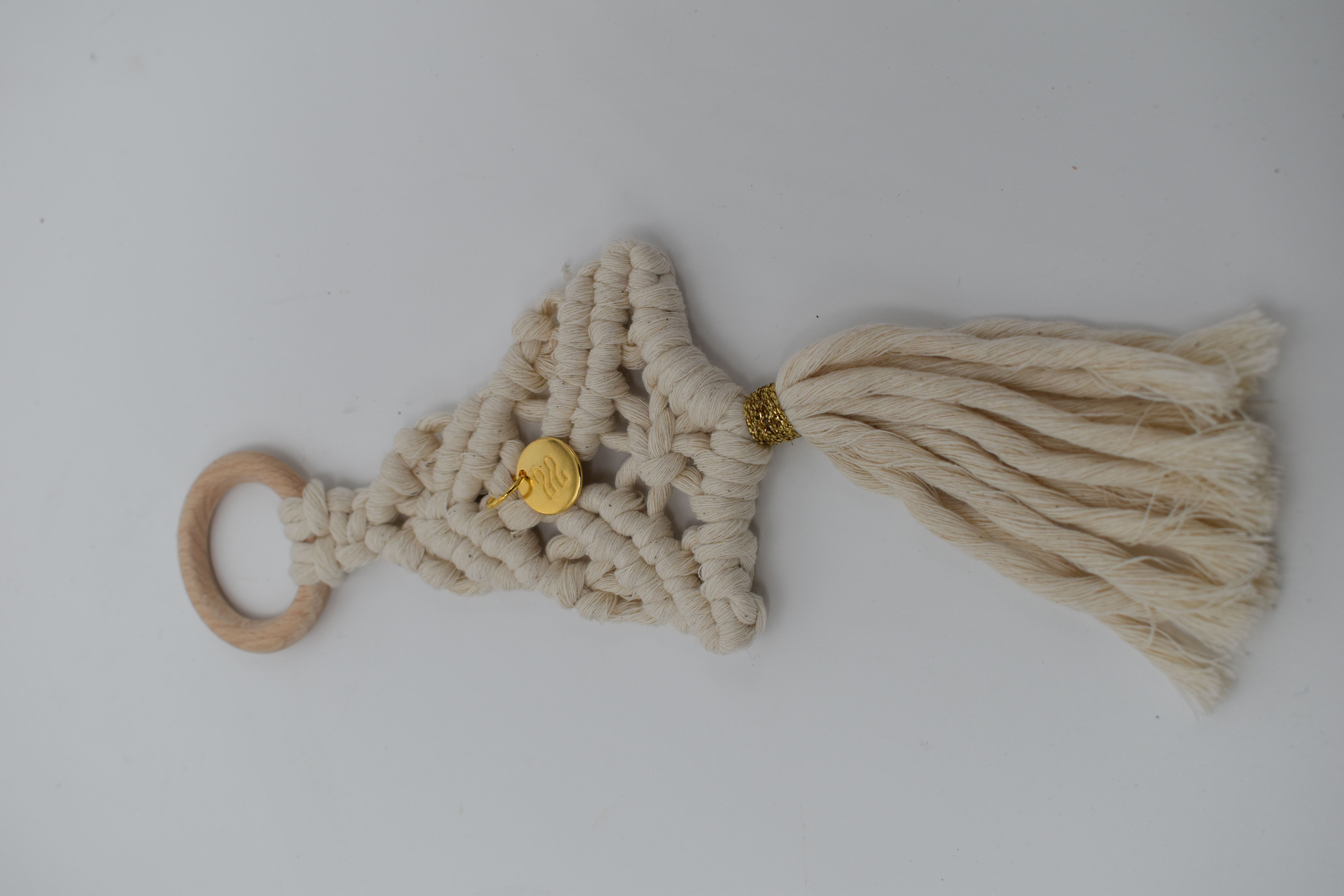 Γούρι Μακραμέ Μπεζ