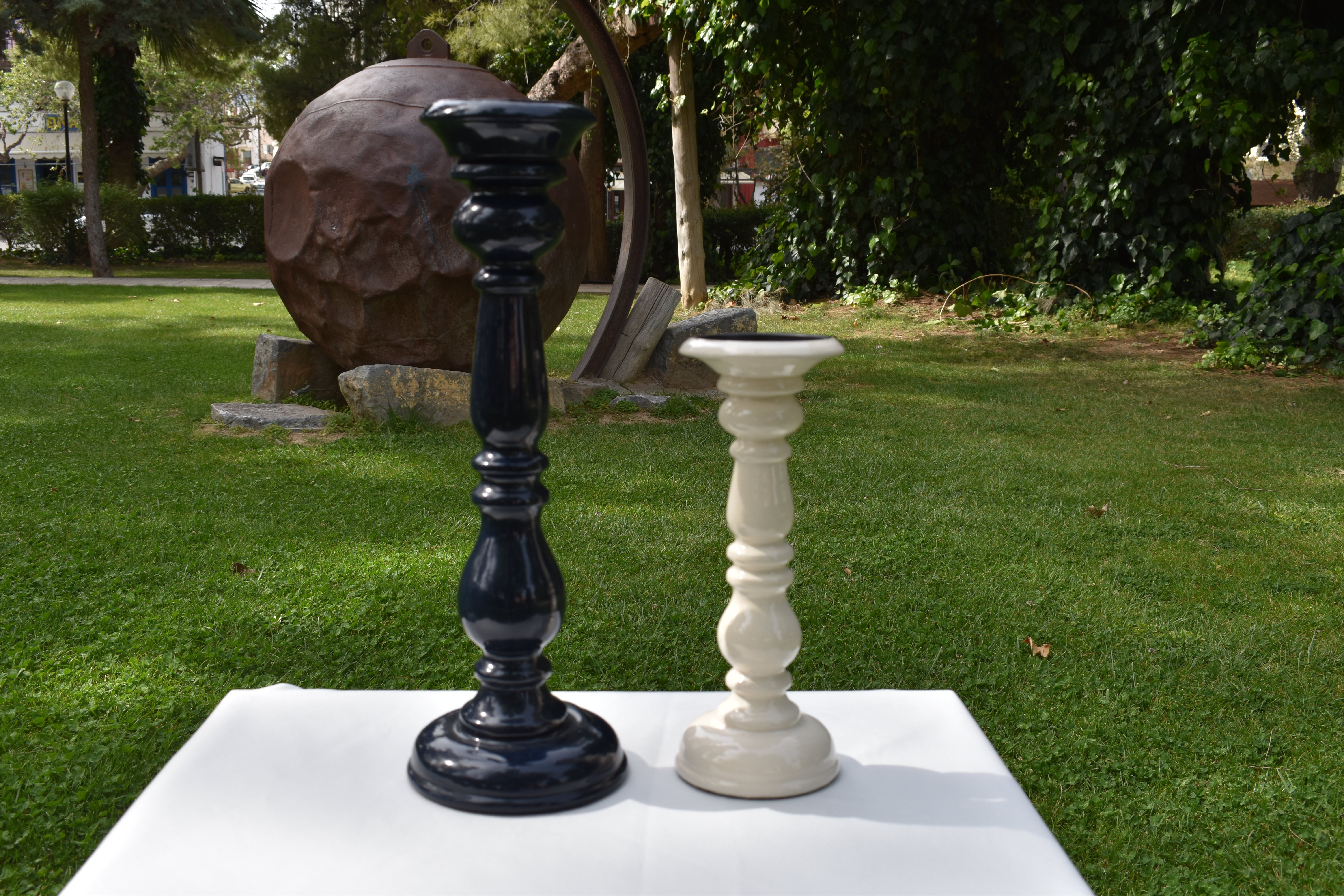 ATHENA CREATIONS - Κηροπήγιο Λευκό  -  Mαύρο Κεραμικό 