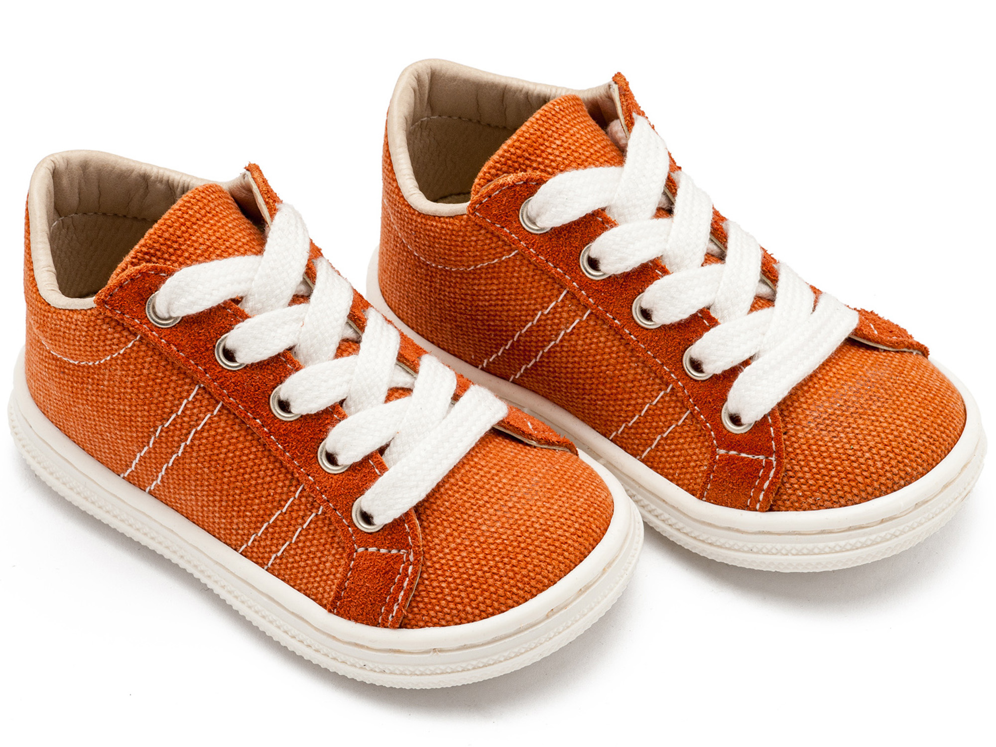 Δετά Σνίκερς