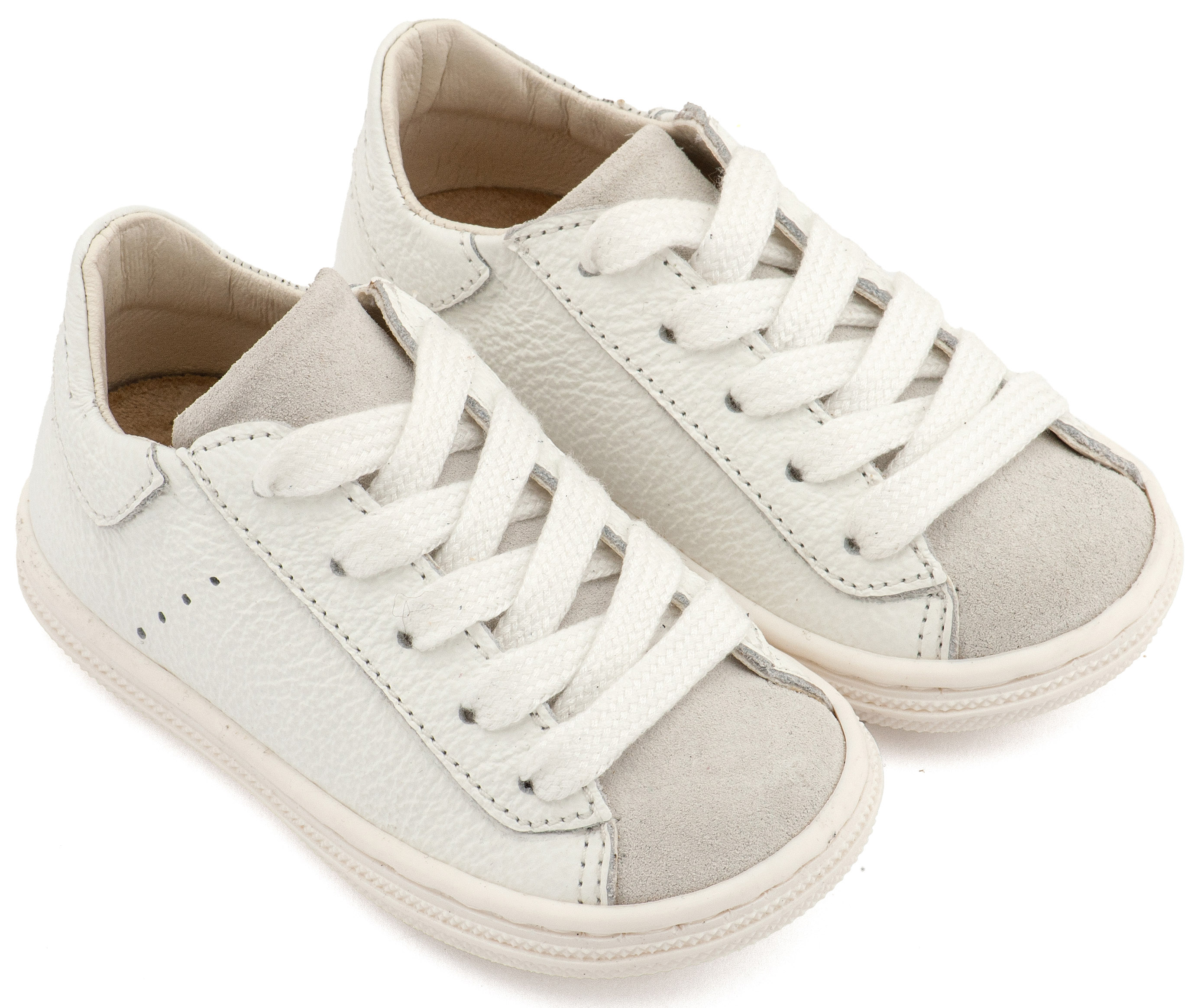 Δετά Σνίκερς 