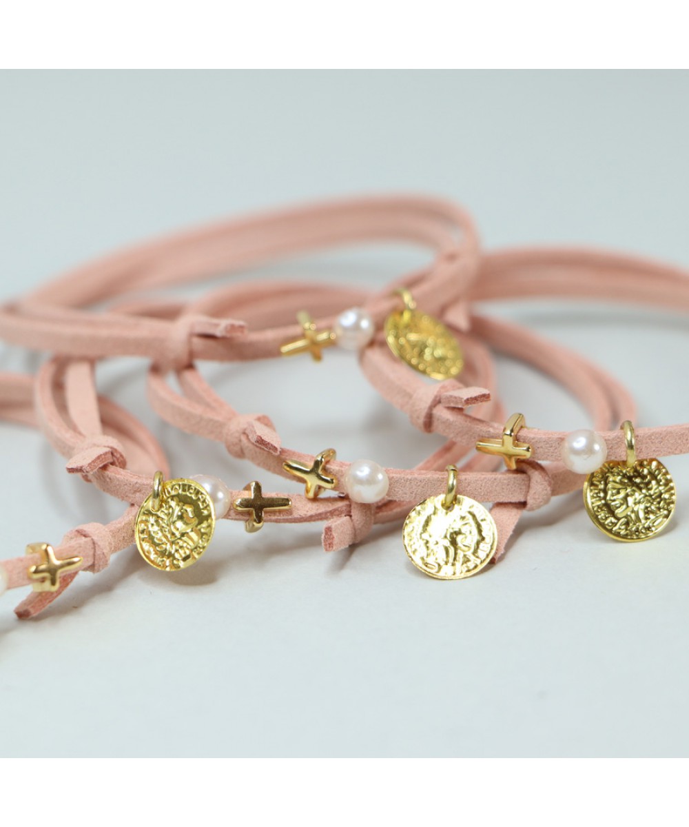 Μαρτυρικό Για Κορίτσι D86