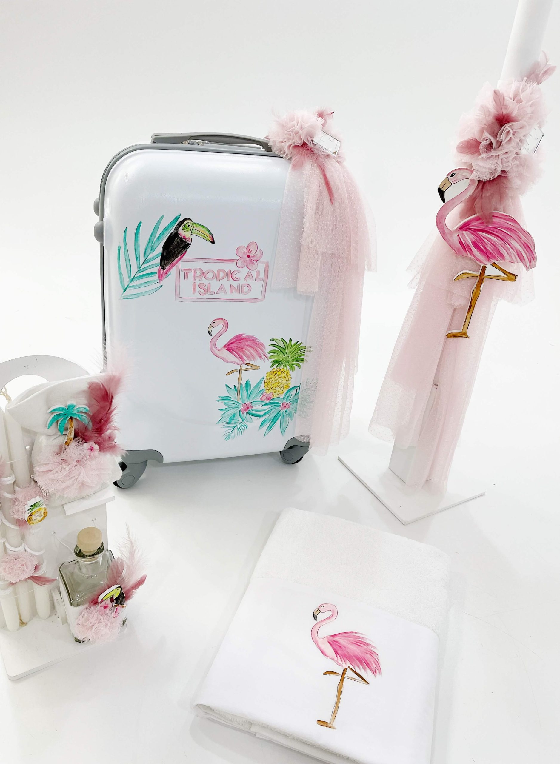 ΈΛΕΝΑ ΜΑΝΆΚΟΥ - Tropical Island