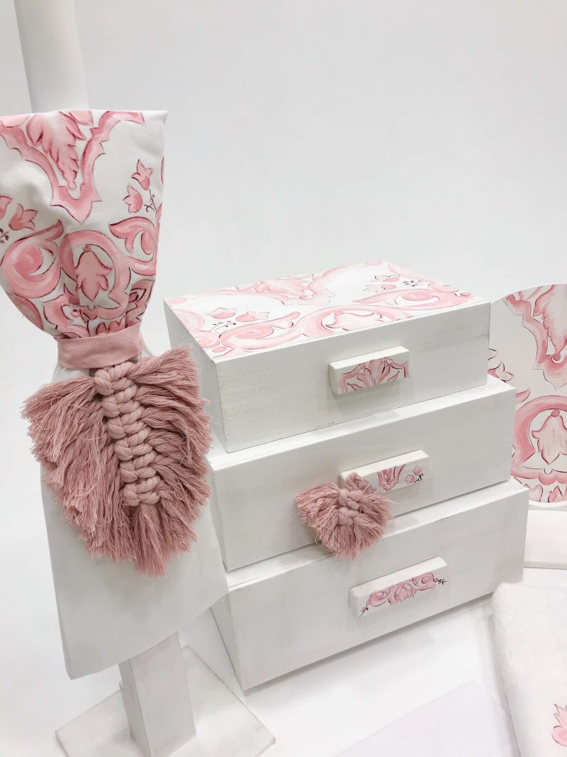 ΈΛΕΝΑ ΜΑΝΆΚΟΥ - Motif