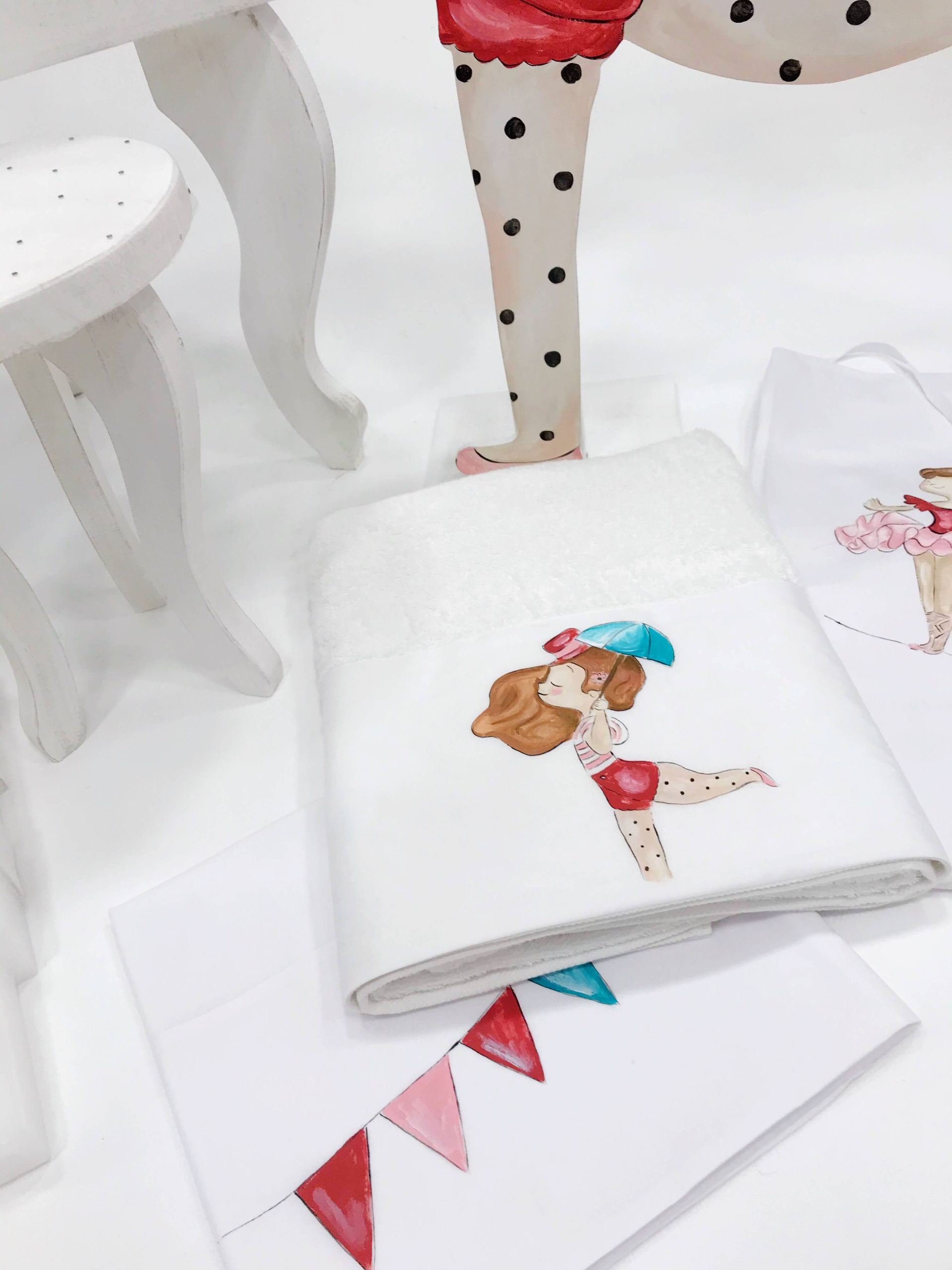 ΈΛΕΝΑ ΜΑΝΆΚΟΥ - Little Acrobats