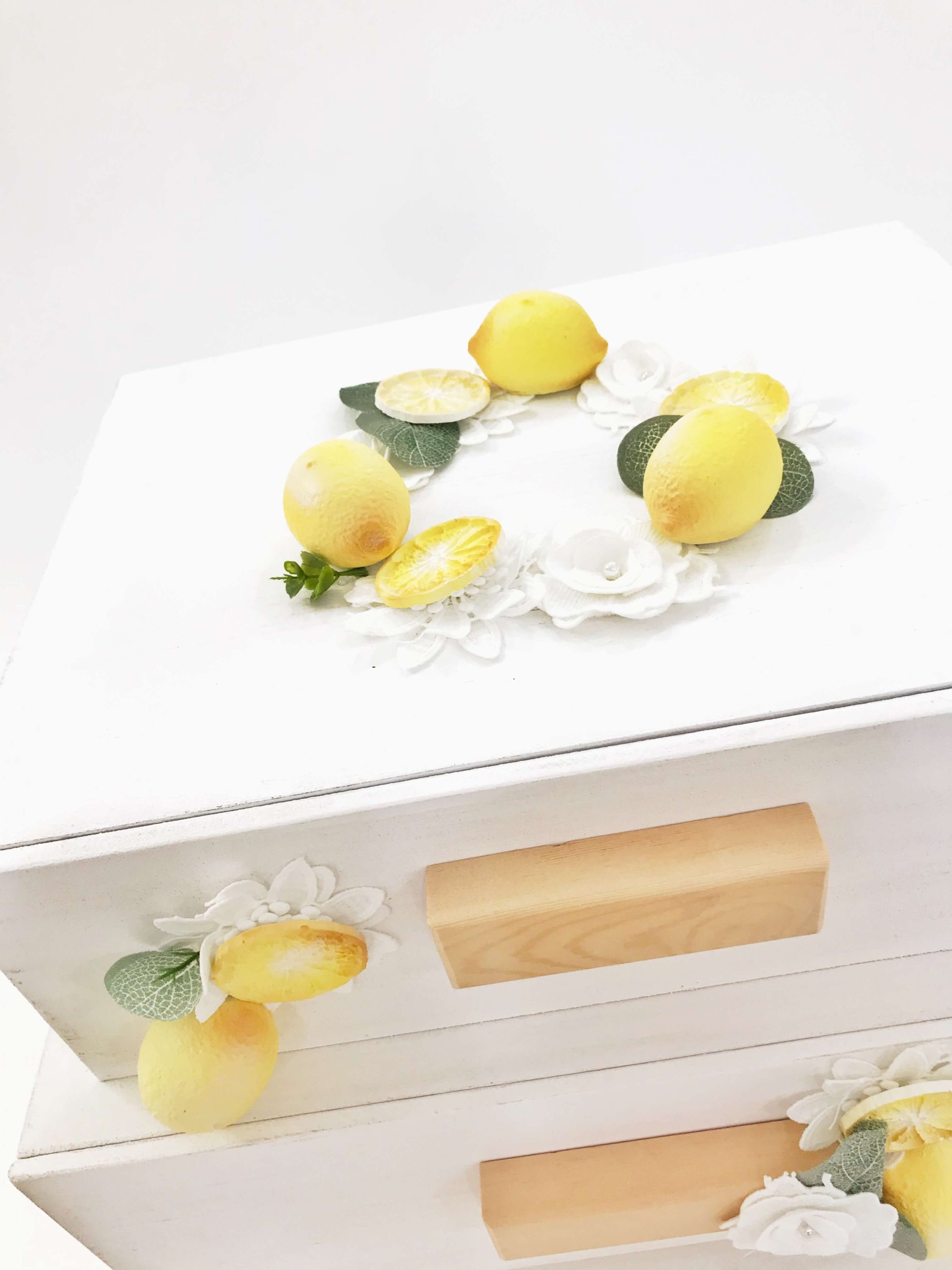 ΈΛΕΝΑ ΜΑΝΆΚΟΥ - Lemon Love