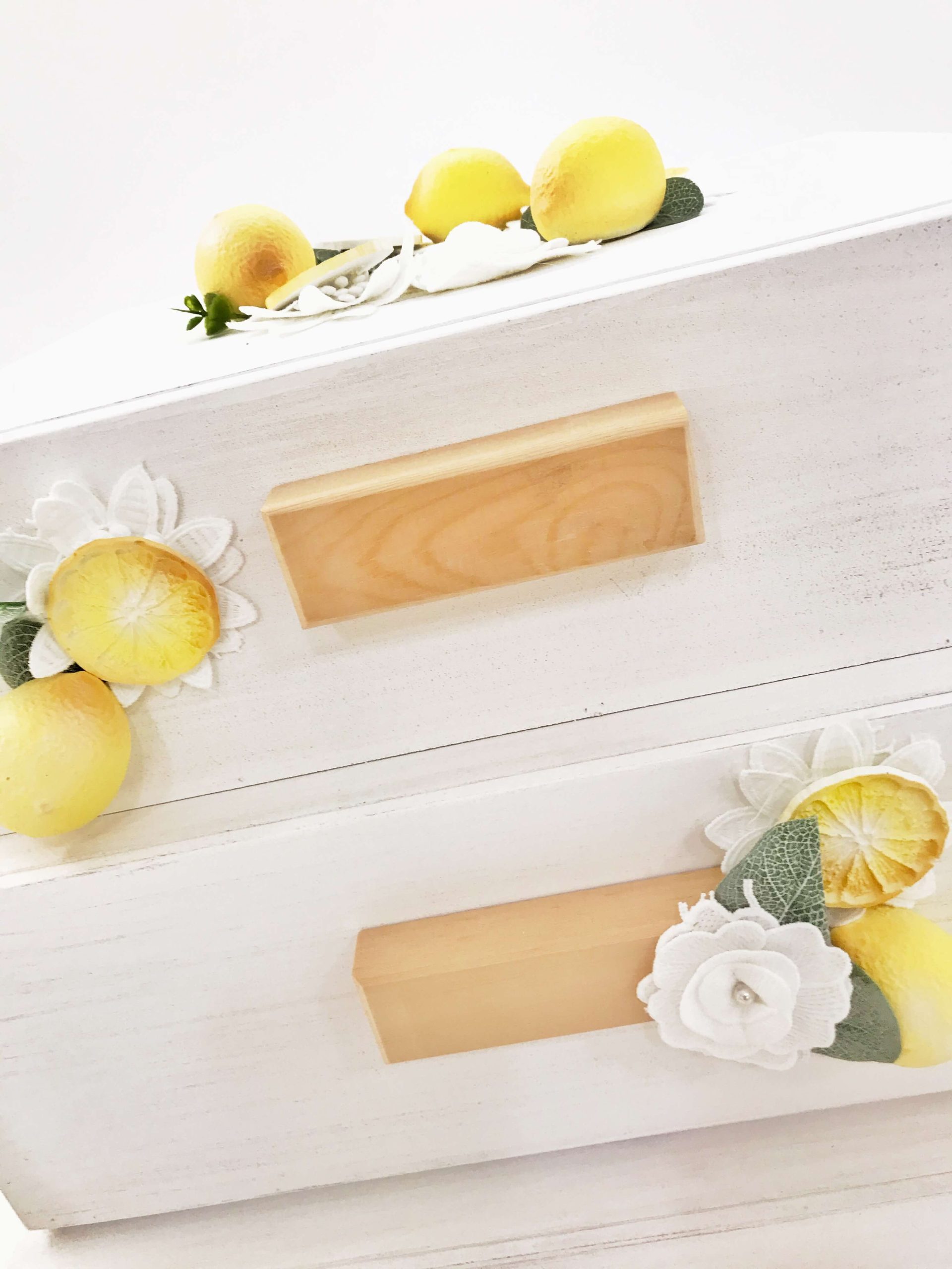 ΈΛΕΝΑ ΜΑΝΆΚΟΥ - Lemon Love