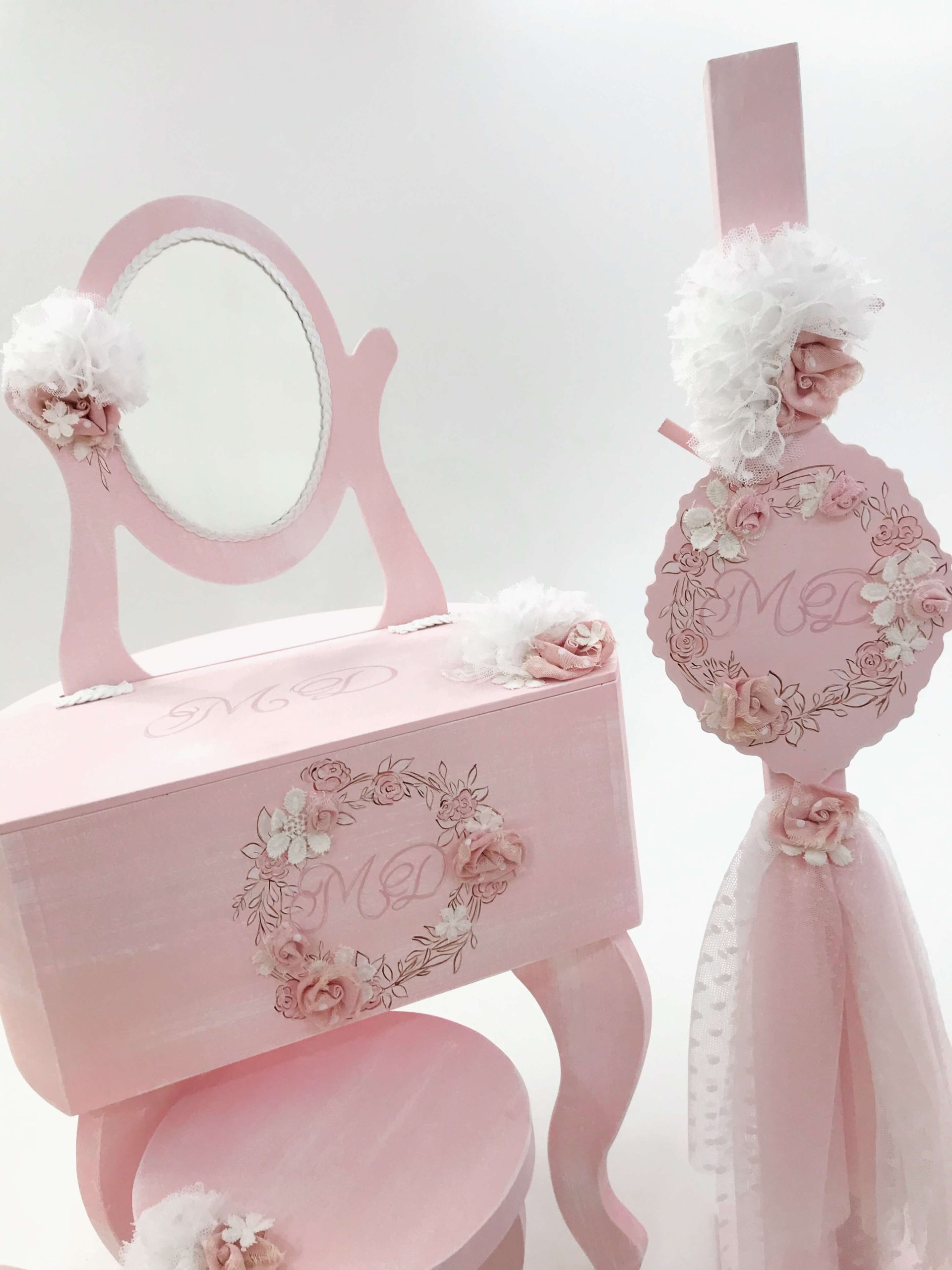 ΈΛΕΝΑ ΜΑΝΆΚΟΥ - Pink Harmony