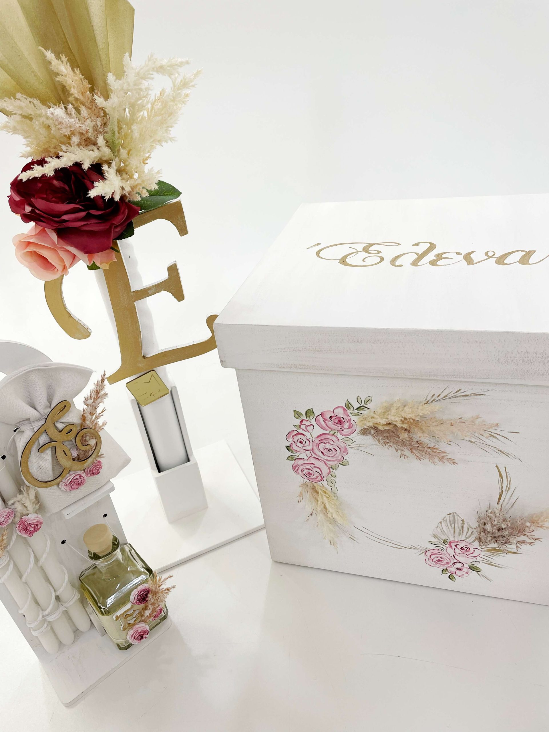 ΈΛΕΝΑ ΜΑΝΆΚΟΥ - Roses & Pampas