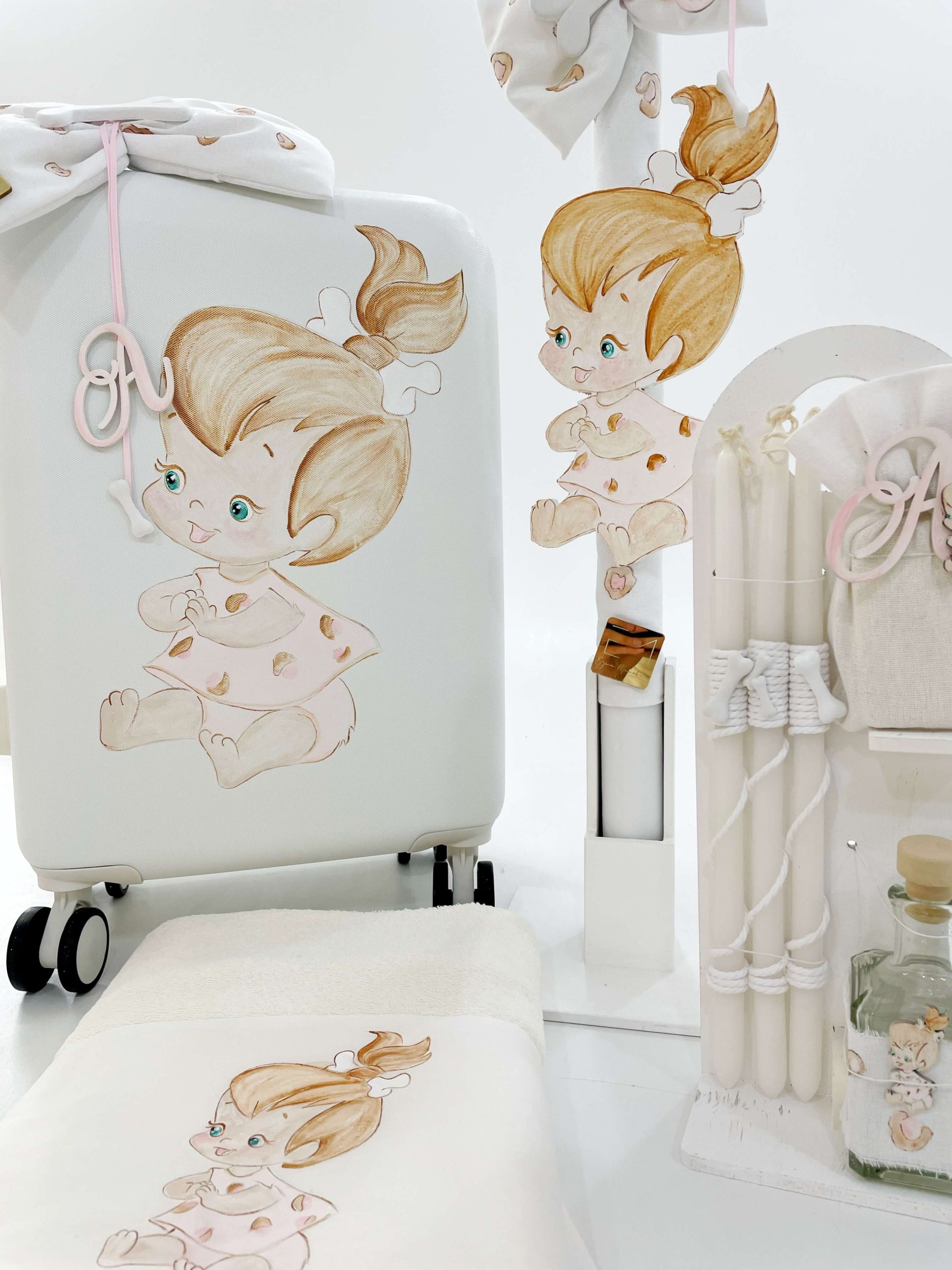 ΈΛΕΝΑ ΜΑΝΆΚΟΥ - Stone Girl