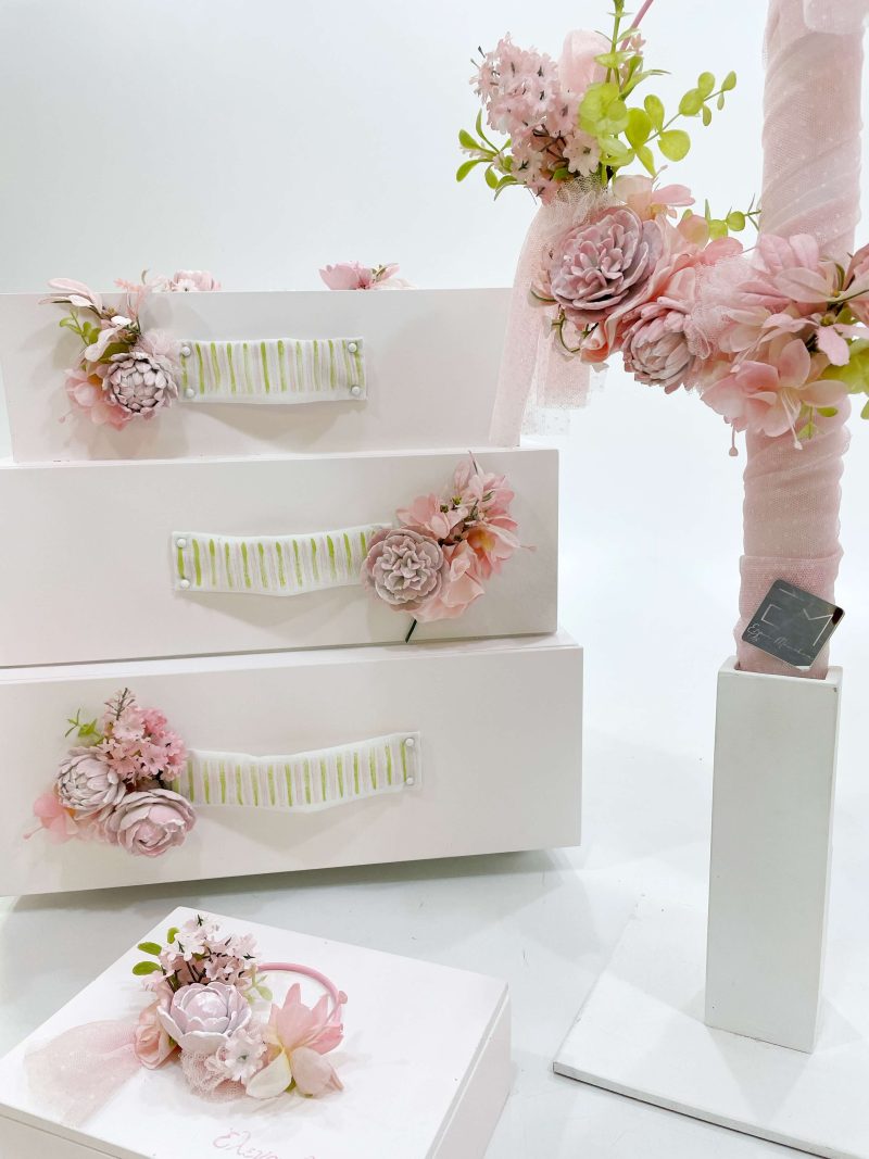 ΈΛΕΝΑ ΜΑΝΆΚΟΥ - Elena's Bouquet